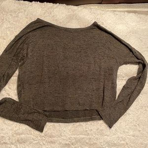 garage size small long sleeve green shirt